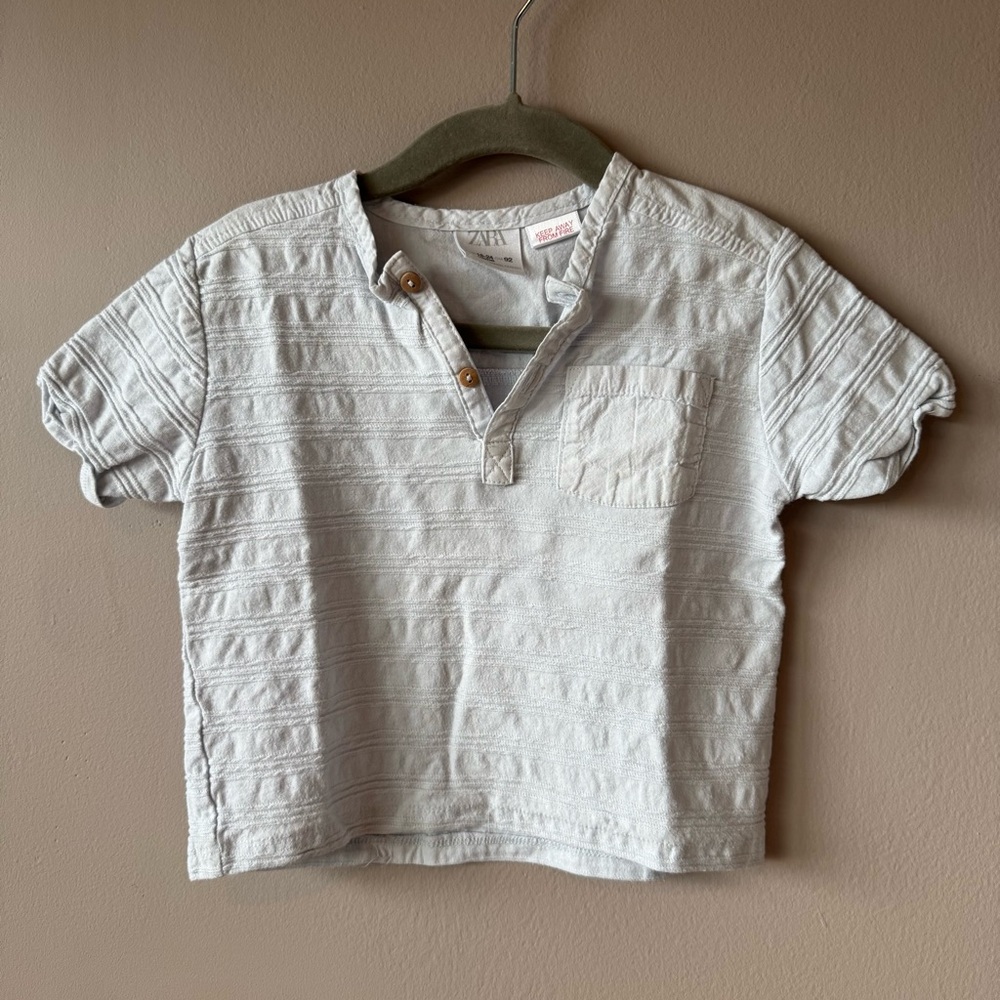 Zara Boys Powder Blue Henley Style T-Shirt Size 18-24 months‎